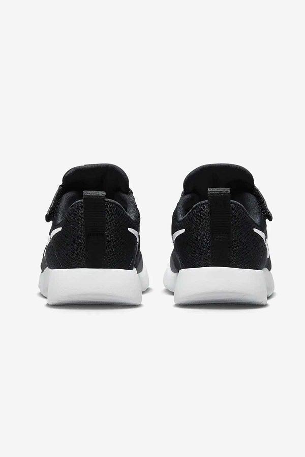 Nike tanjun kids shoes hot sale