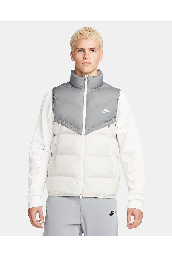 Nike-Storm-fit Windrunner Primaloft® Vest Men's Vest 1