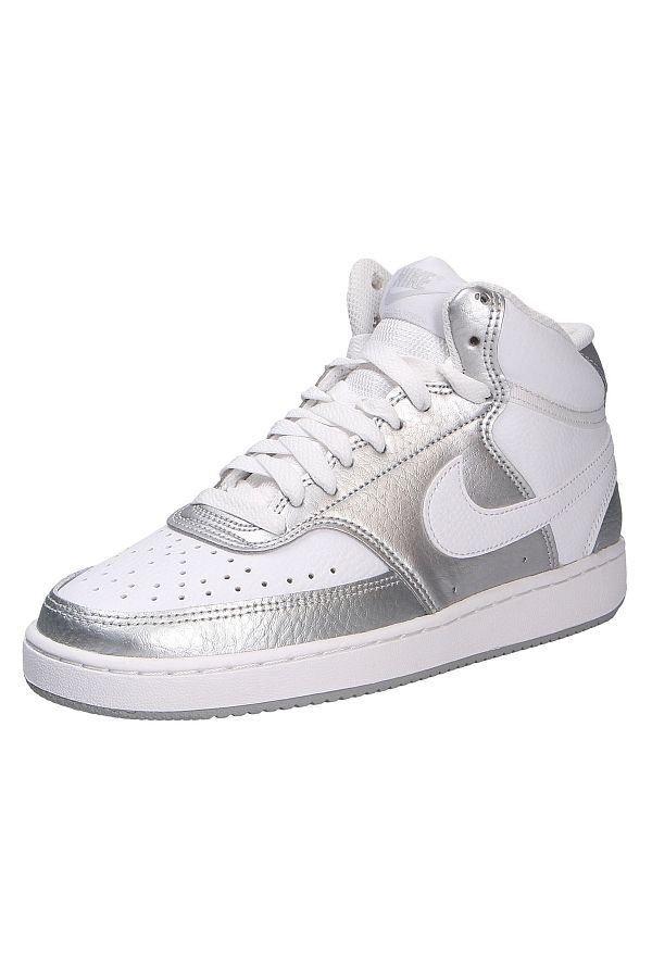Nike flat tops store