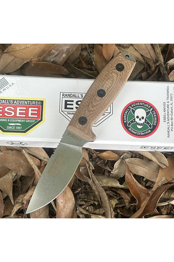 Choice-The ESEE uses a straight blade of S35VN steel with a stone-washed edge and a 3D cut G10 three-dim... 1