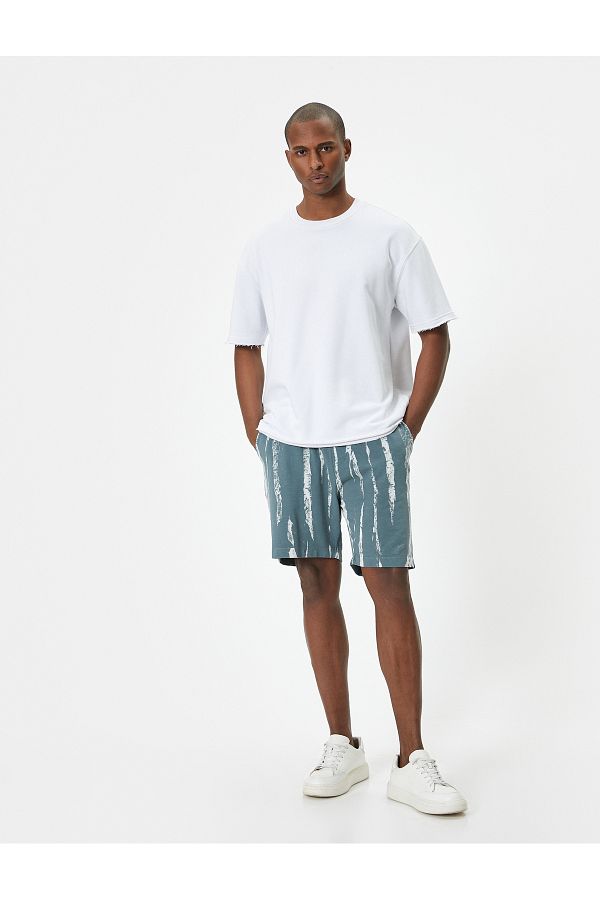 Koton-Elastic Waist Bermuda Shorts - Abstract Printed with Pockets 1