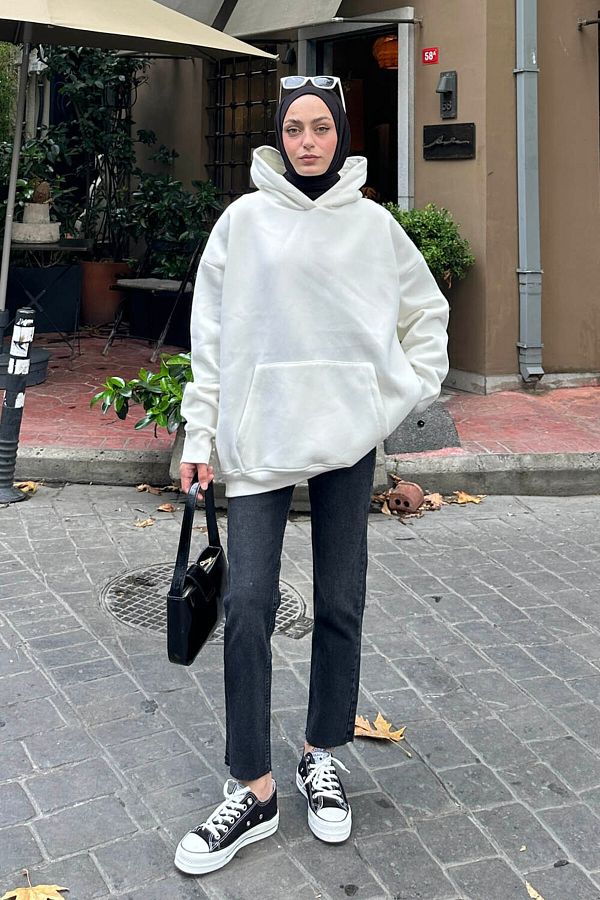 lamelif White Hooded 3 Thread Kangaroo Pocket Sweatshirt Elastic Waist Trendyol