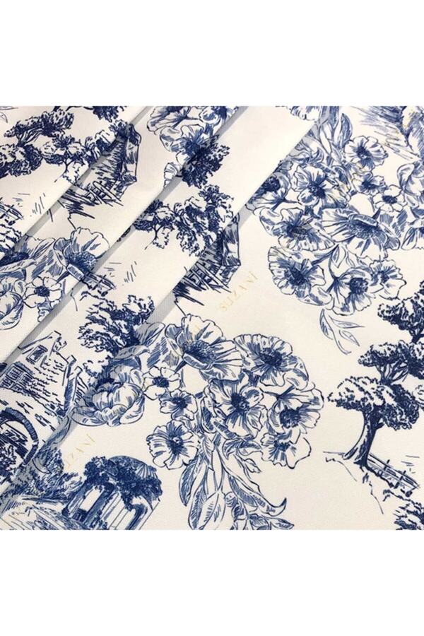 SUZANİ Toile De Jouy Stil Kır Evleri Desenli Dijital Baskılı Kumaş Lacivert Kms-1034