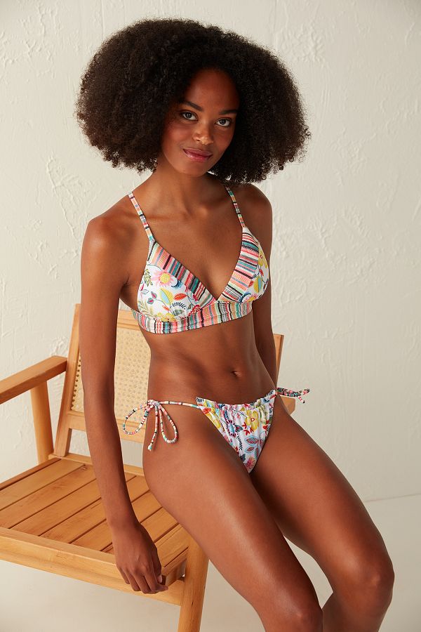 Penti Escape Floral Patterned Ruffle Bikini Bottom Multicolored Trendyol