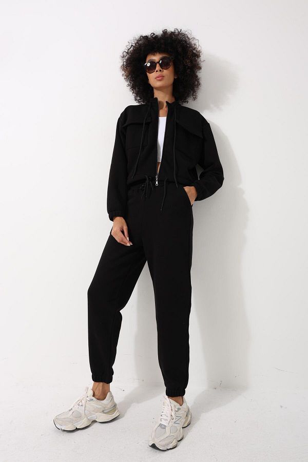 Cropped jacket and jogger set best sale