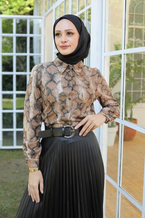 VIOLEVIN Women s 2 Piece Set Snakeskin Patterned Pleated Skirt Vln 529401 Trendyol