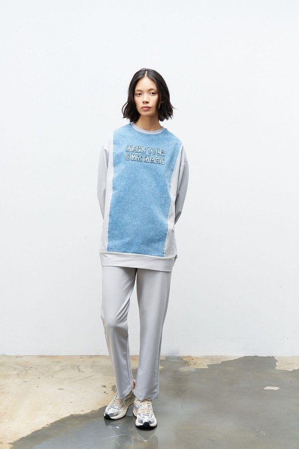 Basicpark-Gray Embroidered Denim Women's Sweatshirt - Crew Neck, Skinny Leg Trousers, Cotton Knitted 1