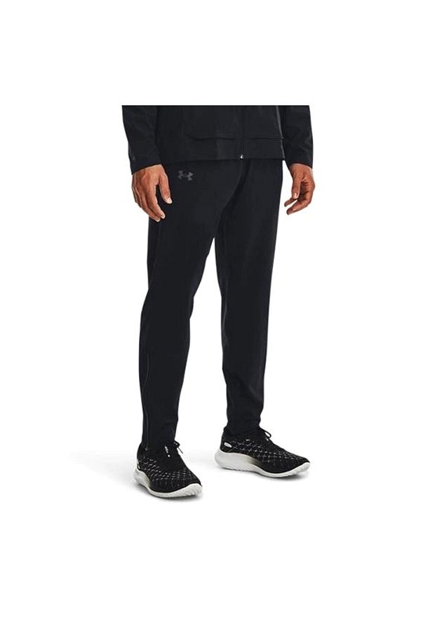 Under Armour Outrun the Storm Men s Black Running Sweatpants 1376799 001 Trendyol