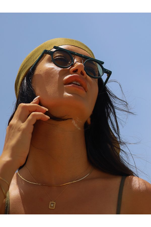 Designer round frame sunglasses clearance