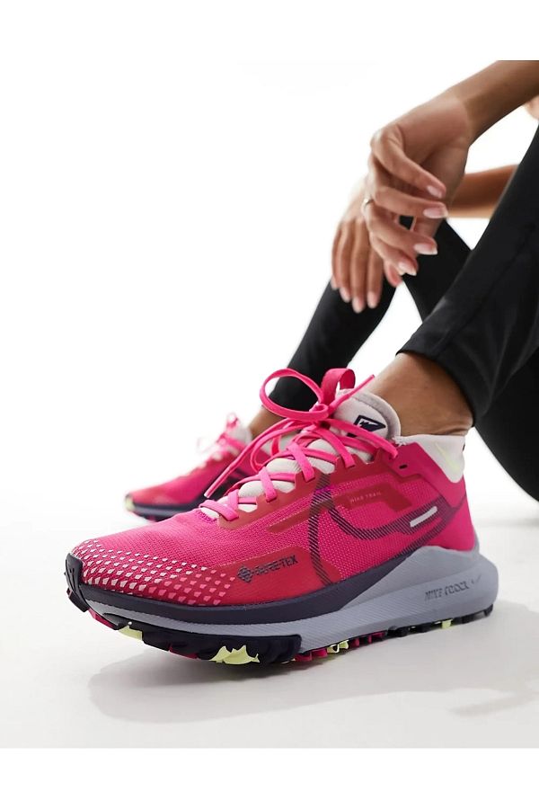 Nike women's narrow running shoes store