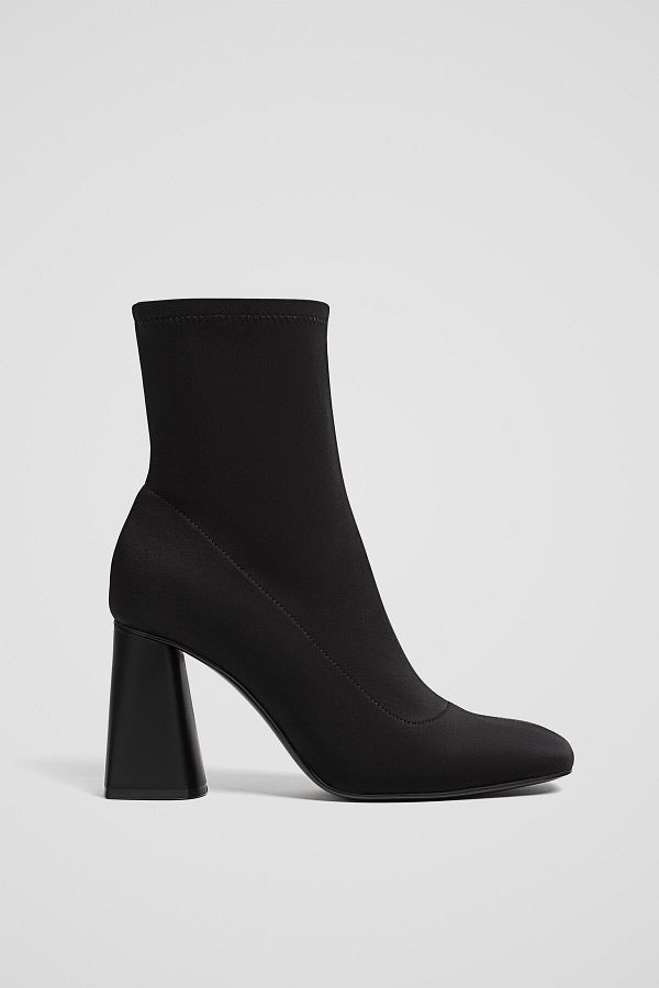 Stradivarius-Neoprene-effect high-heeled ankle boots 1