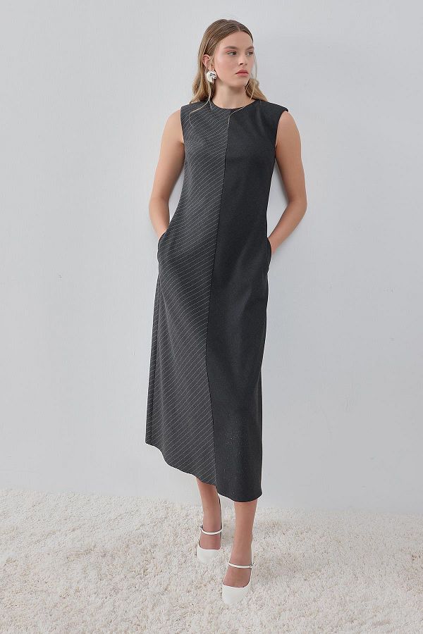 Pieces midi dress deals
