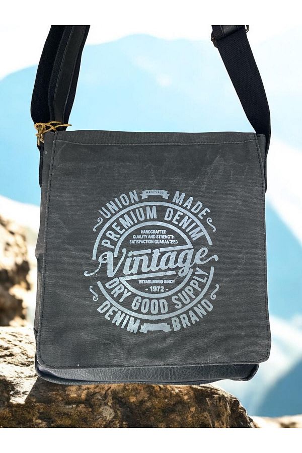 Waterproof canvas messenger bag 2025
