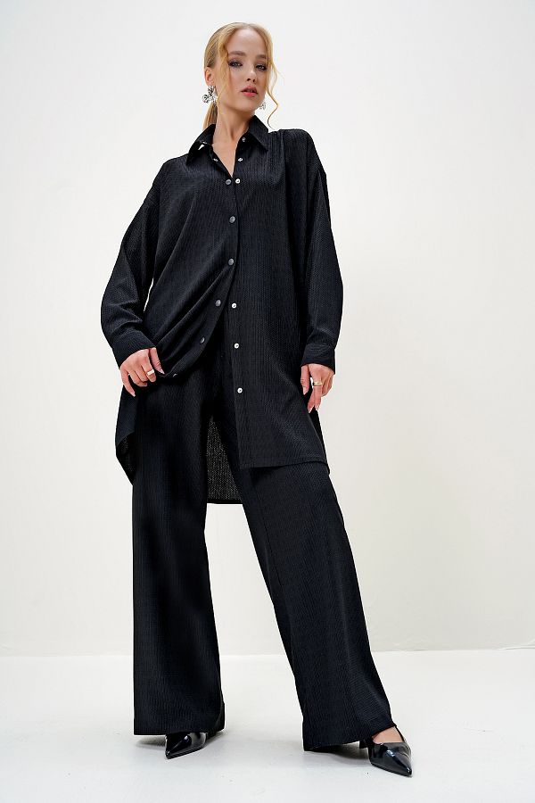 Trend Alaçatı Stili-Damen-Set mit schwarzem Hemd, Kragen, Knopfleiste vorne, Hemd und Hose ALC-X13122 1