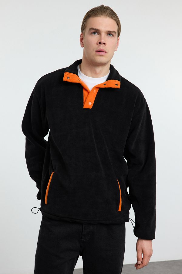 Warm sweatshirt sales