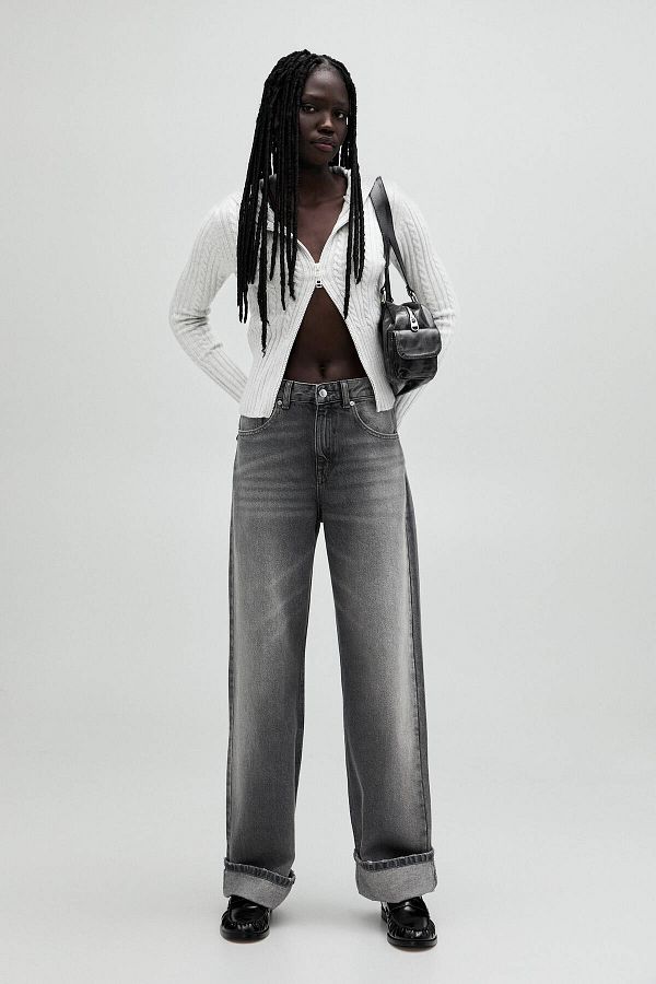 Pull & Bear-Jeans with Curly Legs 1