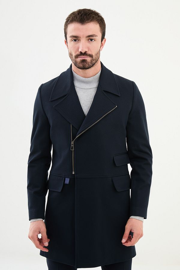Mcr Pointed Collar Coat Trendyol