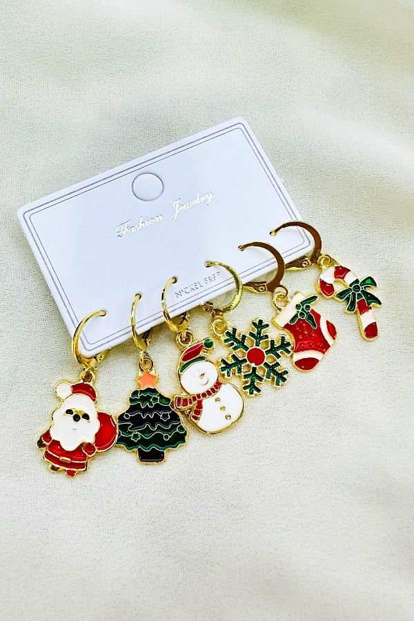 PETEK AKSESUAR SET OF 6 NEW YEAR CHRISTMAS THEMED EARRINGS Trendyol