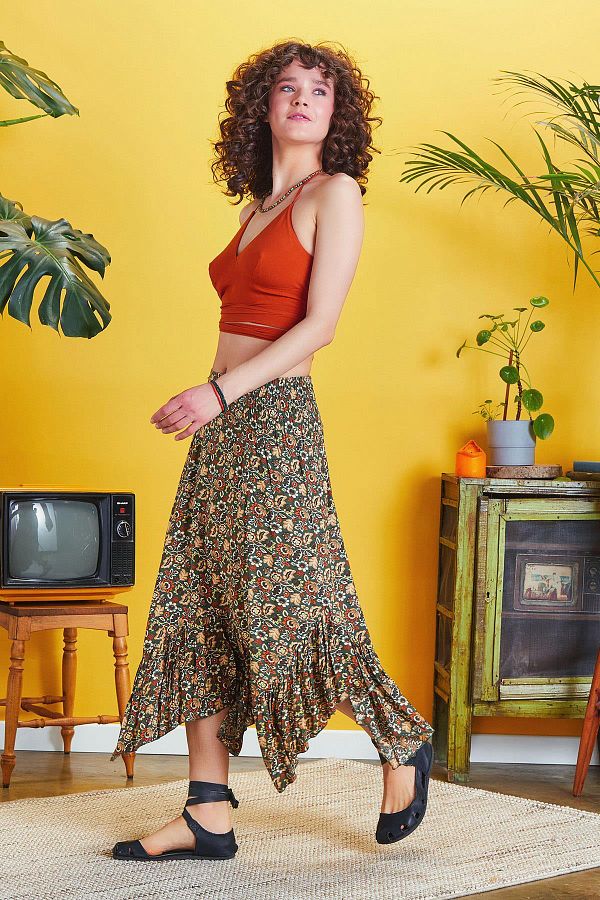 Los banditos-Bohemian Style Patterned Flounce Skirt with Elastic Waist 1
