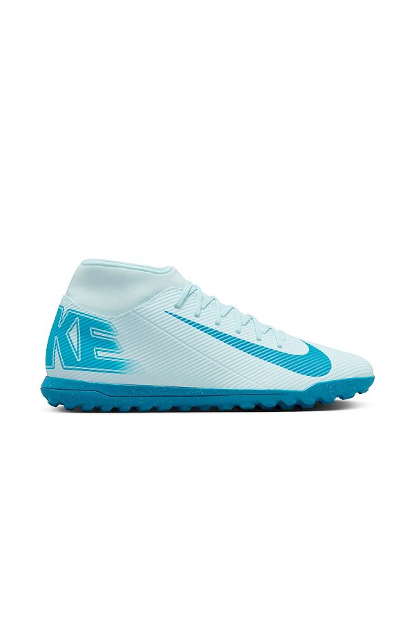 Nike narrow store