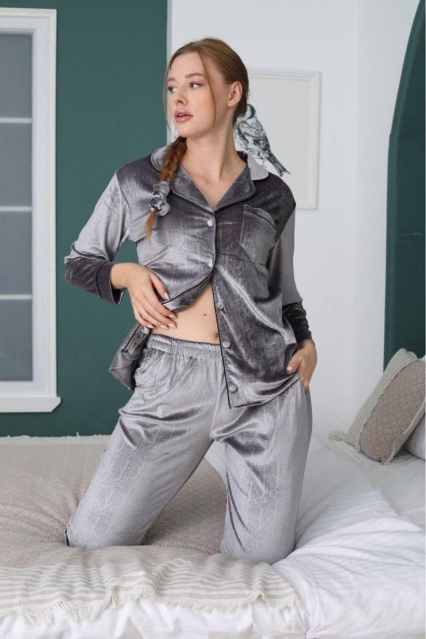Luxury winter pajamas discount