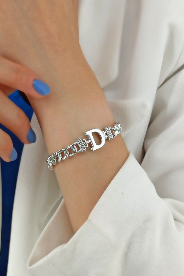 Clk Accessories Gold Letter D Bracelet TrBilek7714 B34003 Model