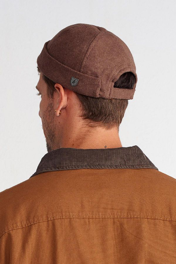 Mens brimless hats discount