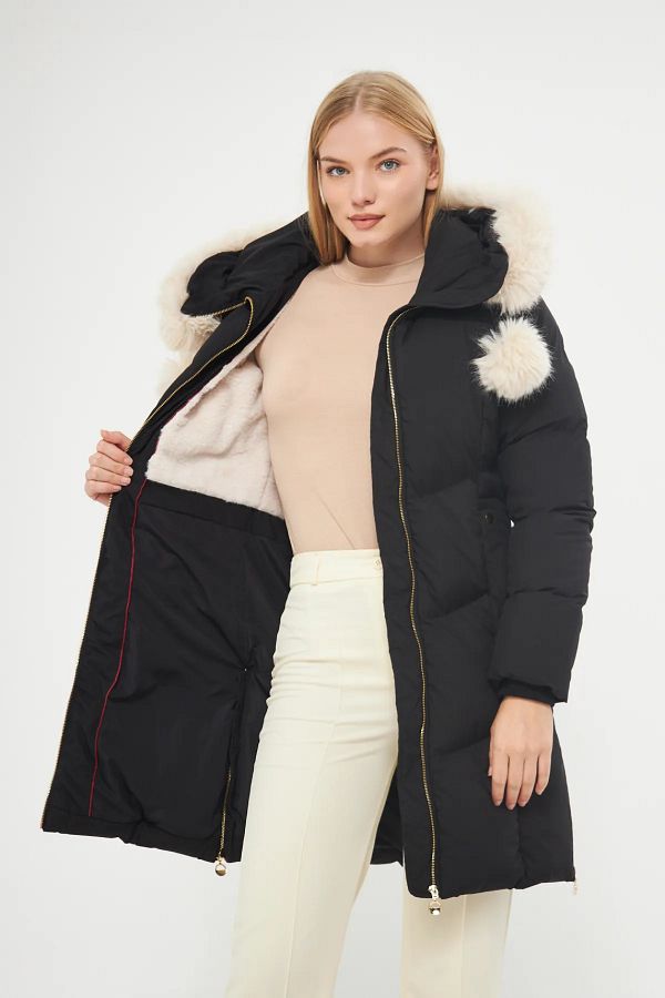 Dynamo Women s Black Side Zippered Hooded Fur Lined Slim Fit Thick Long Coat Trendyol