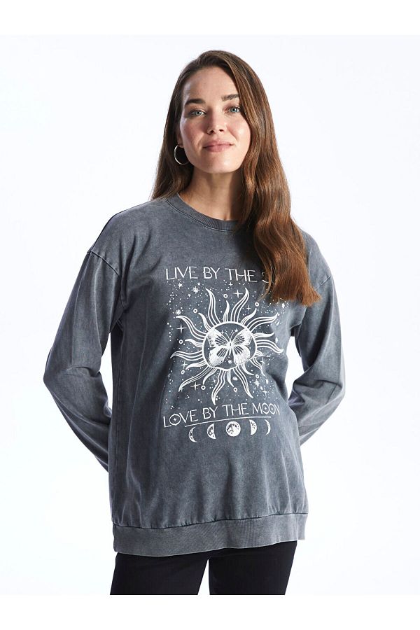 LC Waikiki-Crew Neck Printed Long Sleeve Maternity Sweatshirt 1