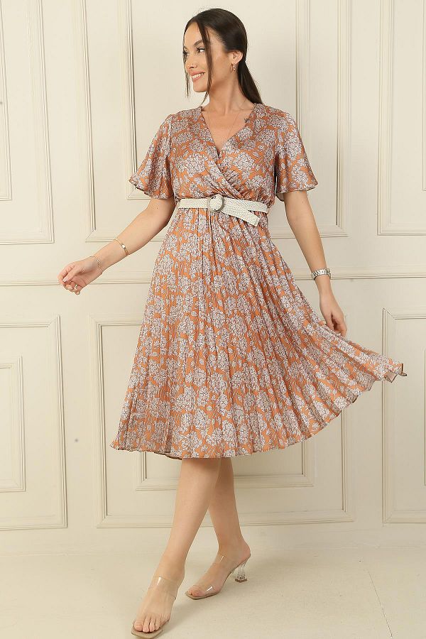By Saygı-Rochie cu flori plisate din satin - guler dublu, volant cu fanta, talie cu centura 1