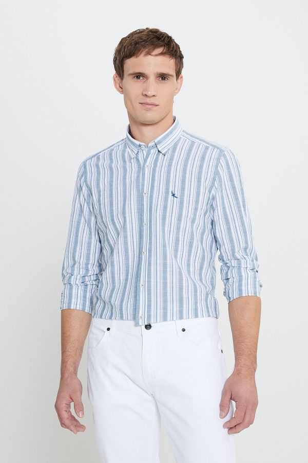 ALTINYILDIZ CLASSICS-Ecru-grünes Slim-Fit-Hemd für Herren aus 100 % Baumwolle mit verstecktem Knopfkragen und Streifen 1