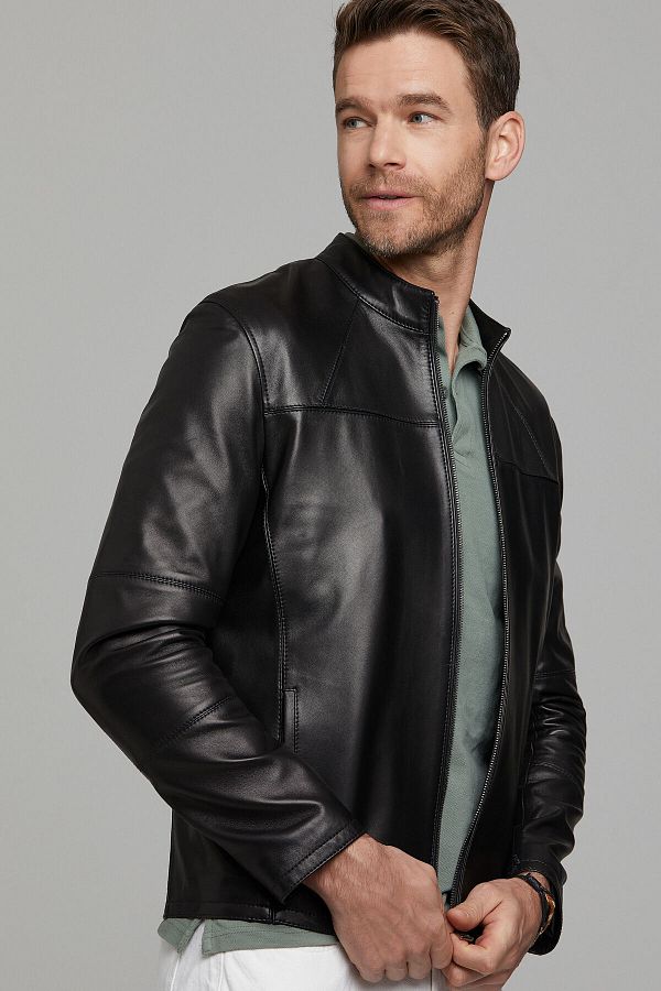 Neymar leather jacket shop