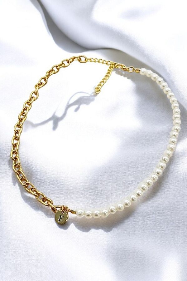 PETEK AKSESUAR-F Pearl Chain Letter Style Necklace 1