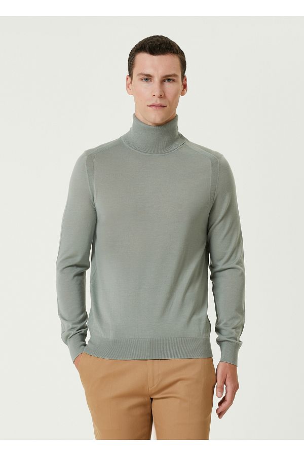 Paul Smith-Light Green Turtleneck Merino Sweater Size: m 1