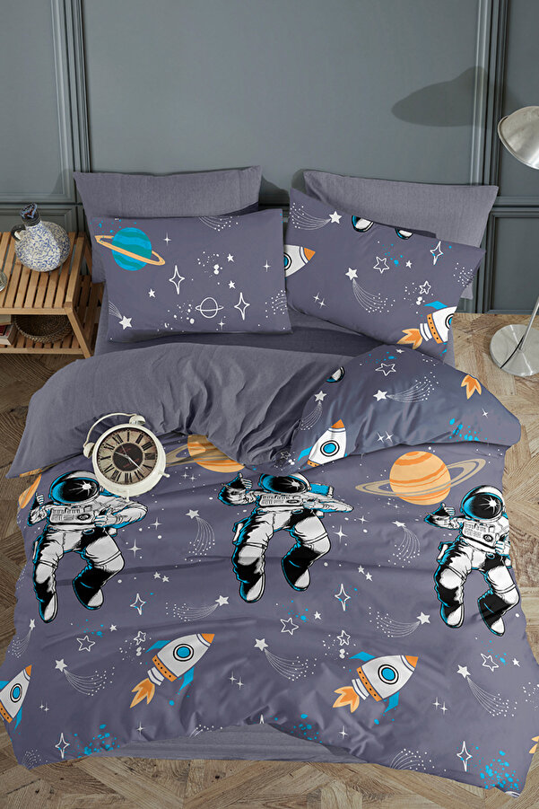 Lorien Astronot Uzay Desenli Tek Kişilik, Lastikli Çarşaflı, Çift Taraf Kullanımlı Nevresim Takımı