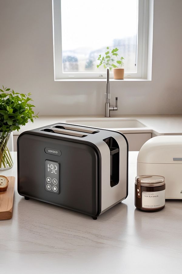 Karaca-Black Multicrust Retro Toaster 1