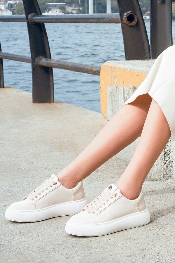 Derimod Acbc X Derimod Women s Cream Lace Up Thick Sole Sneakers 24Wfd 435118 Trendyol