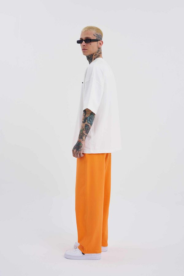 Baggy orange sweatpants 2025