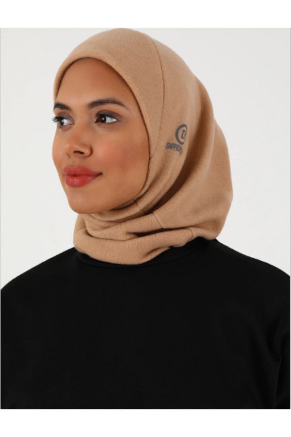 Differenza-Camel Color Thermal Fleece Hijab Hologram Bonnet 1