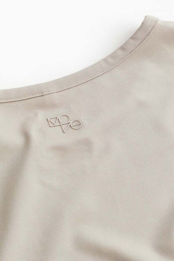H&M-قميص رياضي من DryMove™ 1