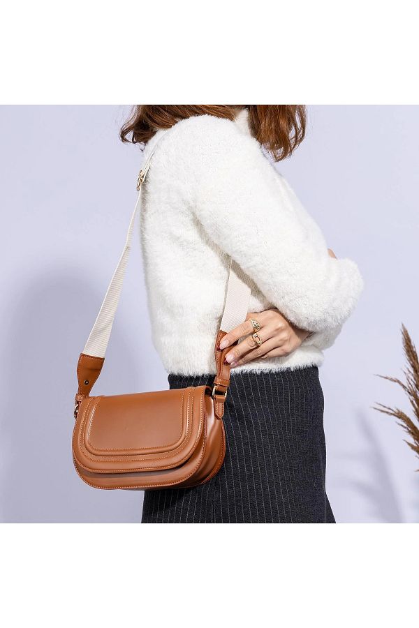 DAYMA Women s Shoulder Bag with Thick Fabric and Equivalent Cross Strap Trendyol