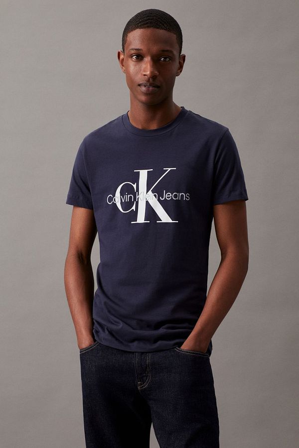 Calvin Klein Slim Fit Crew Neck Cotton T Shirt Men s T Shirt J30j320935 Chw Trendyol
