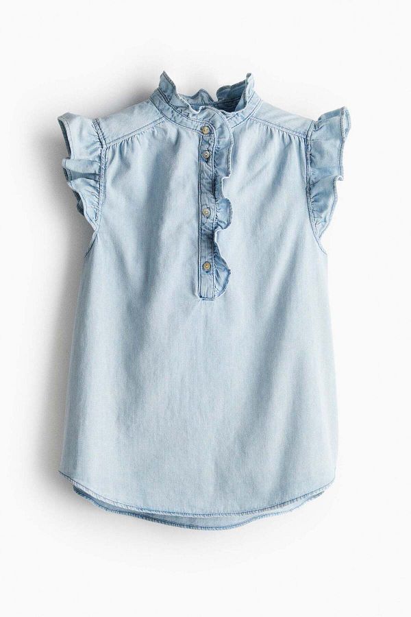 H&M-Flutter-sleeved denim blouse 1