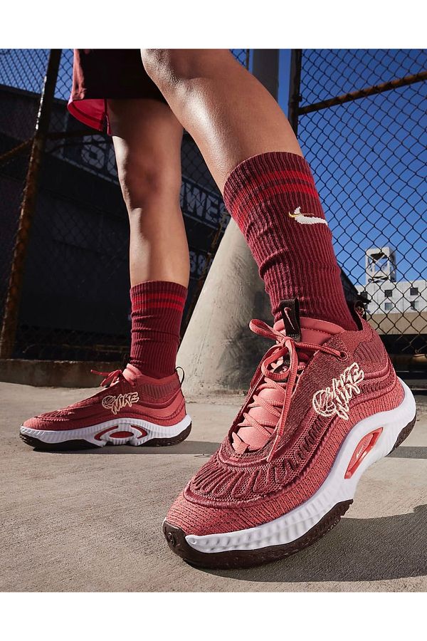 Nike-Cosmic Unity 3 Basketball Shoes 1