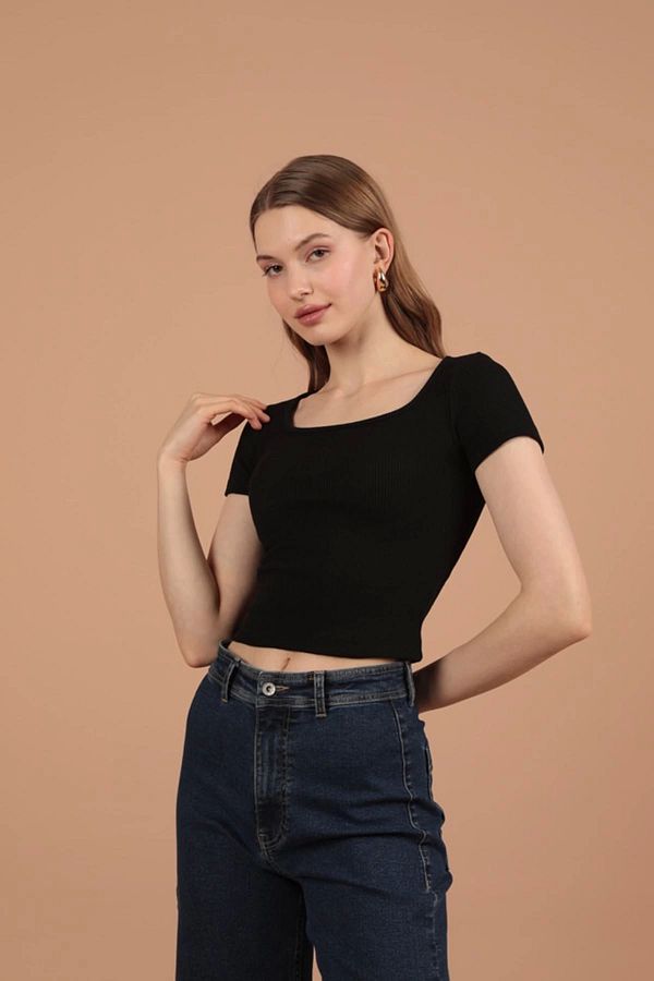 Aka Camisole Fabric Square Collar Women s Blouse Black Trendyol