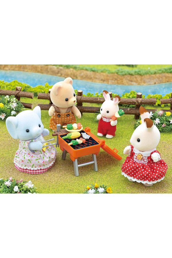 Sylvanian Families BBQ Picnic Set with Elephant Girl Outdoor Playset for Mini Dolls Trendyol