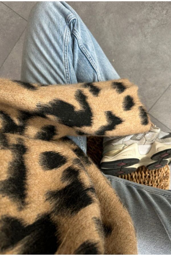 Soft leopard sweater sales
