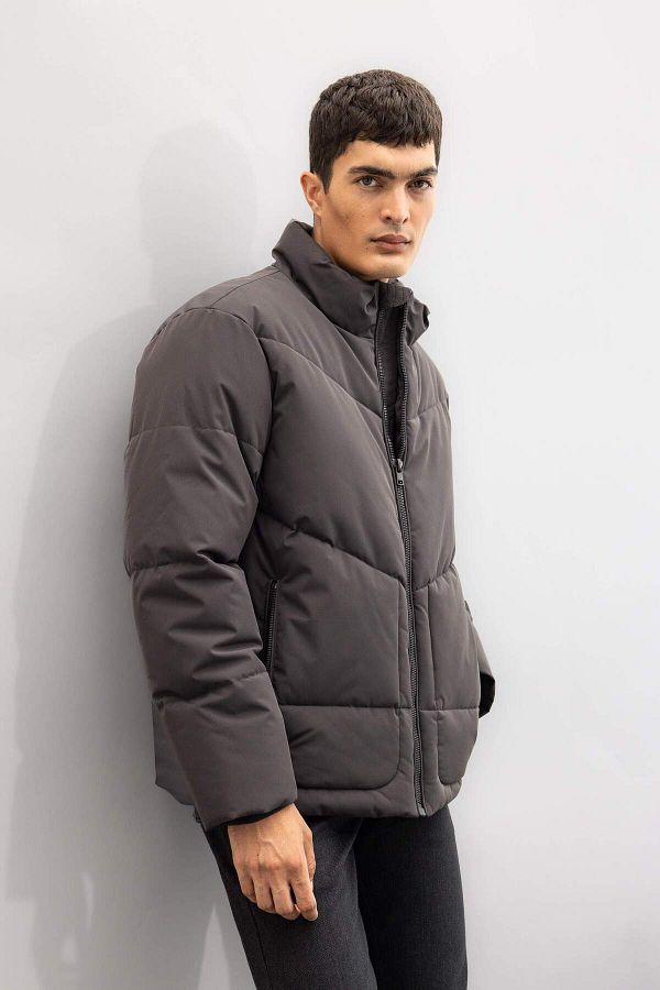 DeFacto-Płaszcz Slim Fit Slim Fit Kołnierz stojący Zamek błyskawiczny Kieszeń C9020Ax24Wn 1
