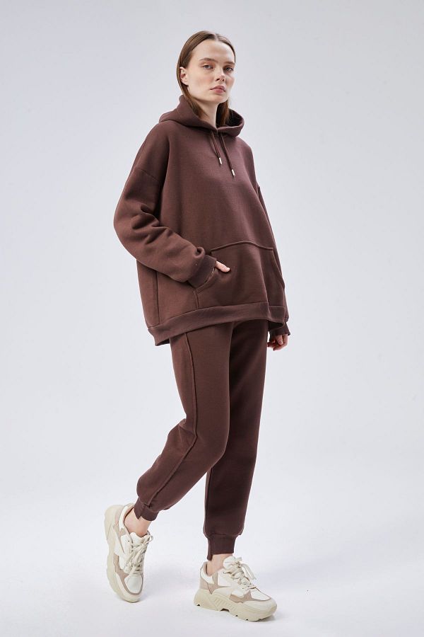 soBasic-Raised Three Thread Tracksuit Set with Stitching Detail on the Leg (Esftkm102) - Coffee 1