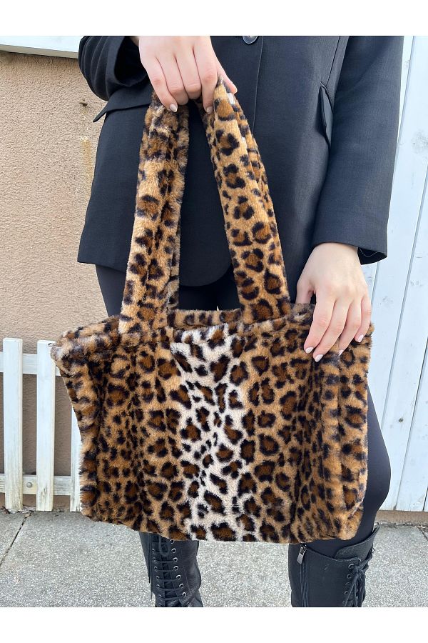 fluffy Leopard Juicy Tote Women s Plush Shoulder Bag Trendyol